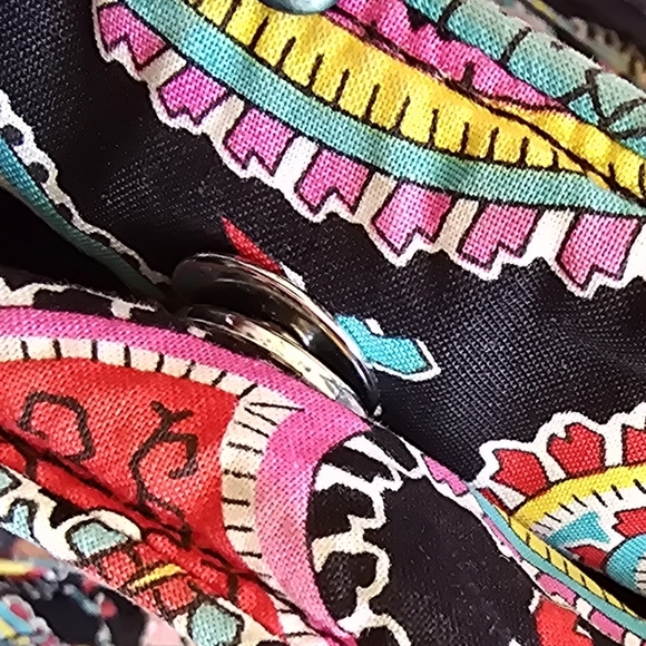 Vera Bradley Parisian Paisley Tote Bag Snap Closer - Picture 7 of 10